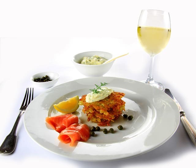 How Expert Can Teach You About  Fairing Types of White Wines With Food