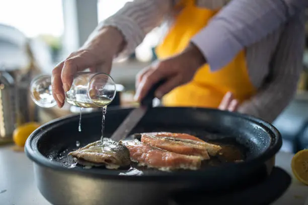  cooking with Dry white wine